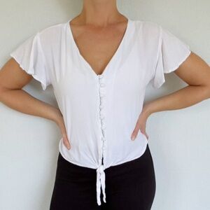 Sim & Sam white button tie front v-neck ruffle cap sleeve blouse size XL